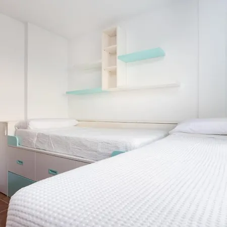 Family Sea View Townhouse Апартаменты *