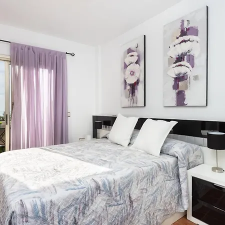 Family Sea View Townhouse Апартаменты Эль-Медано